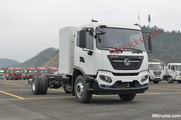 ZOOMLION ZOOMLION Dongfeng Commercial Vehicle chassis sweeper truck