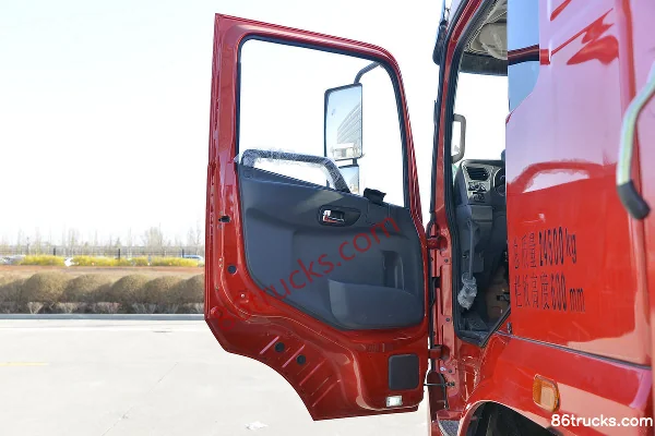 Kama Yunteng 220 ch 6X2(8 roues) camion porteur à ridelles 6,8 m (China VI) Cabine (1) | 86Trucks