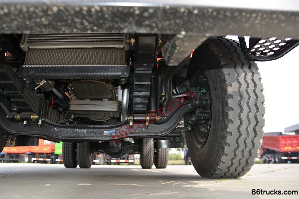 Dayun Fengdu 140hp 4X2(6 wheels) 4.2m Dump Truck Chassis (3) | 86Trucks