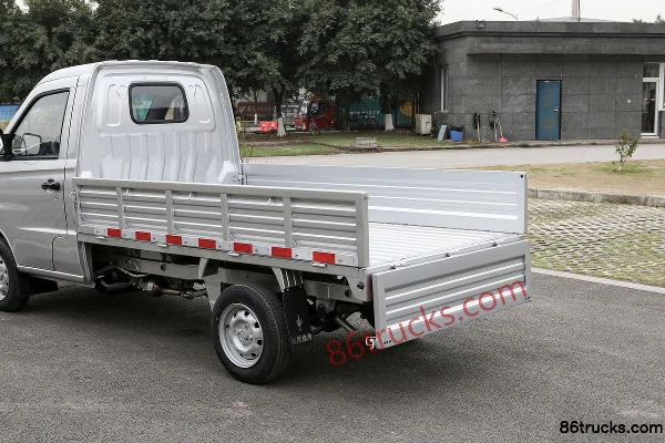Jinbei T10 2021 Standard Edition 85hp 4X2(6 wheels) 1.2L Gasoline 2.5m Single Row Flatbed Mini Truck (China VI) Body (1) | 86Trucks
