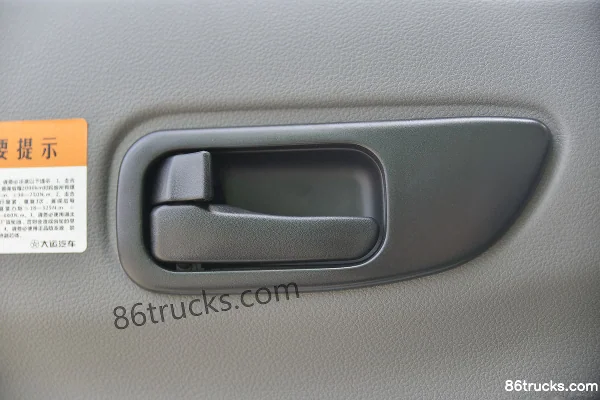 Dayun Fengdu 220hp 6X2(8 wheels) 4.8m dump truck Cab (3) | 86Trucks