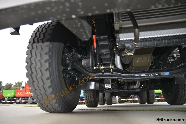 Dayun Zhisheng 220hp 6X2(8 wheels) 4.8m dump truck Chassis (2) | 86Trucks
