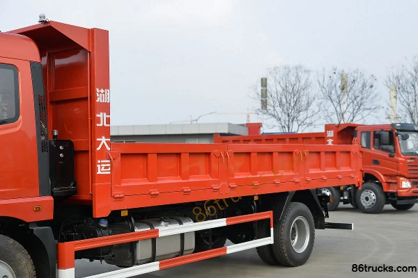 Dayun Fengchi Composite 200 ch 4X2(6 roues) Camion benne 6,5 m (pont avant 3,6 t) Carrosserie (1) | 86Trucks