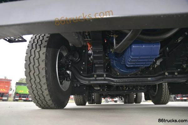 Dayun Fengchi 300 ch 8X4(12 roues) Camion benne 6,5 m (China VI) Châssis (2) | 86Trucks