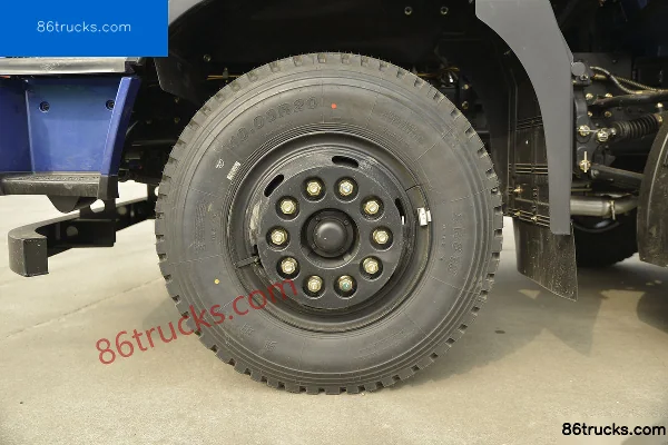 Dayun Zhisheng camion moyen 220 ch 6X2(8 roues) 6,8 m camion benne Châssis (1) | 86Trucks
