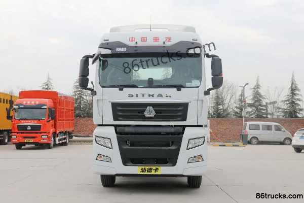Sinotruk Sitrak G7 Heavy Truck 430 hp 4X2(6 wheels) Tractor Truck Exterior (2) | 86Trucks