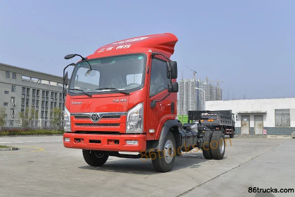 Sanhuan Shitong T3 Chuangke Standard Load Edition 130hp 4X2(6 wheels) 4.15m Single Row Stake Truck (Yuchai) Exterior (3) | 86Trucks