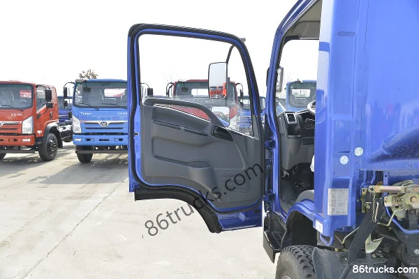 Sanhuan Shitong T3 Chuangke 110 hp 4X2(6 wheels) 3.3m Dump Truck Cab (1) | 86Trucks