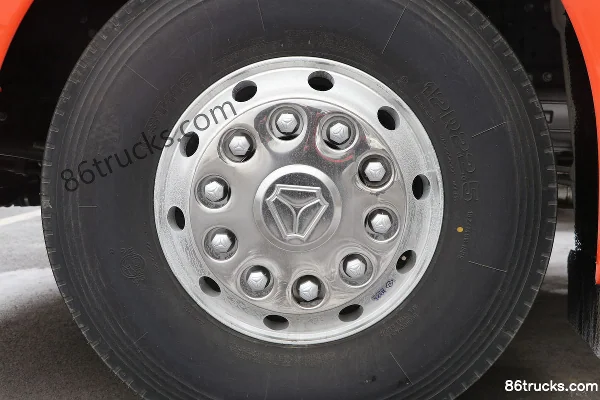 Sinotruk Sitrak G7 tracteur routier 440 ch 6X4(10 roues) LNG (China VI) (pont arrière MCY12BGS) Châssis (3) | 86Trucks