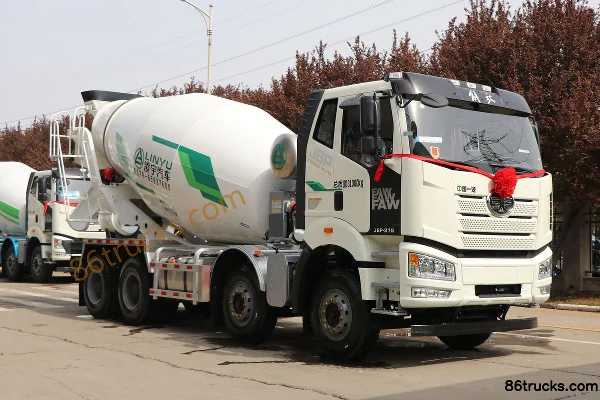 FAW Jiefang J6P 375 hp 8X4(12 wheels) 7.62m³ Concrete Mixer Truck(Lingyu Brand) Exterior