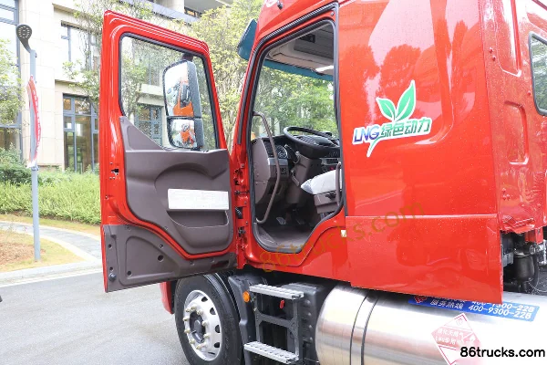 Dongfeng Liuqi Chenglong T5 camion lourd 400 ch 6X4(10 roues) tracteur routier LNG (China VI) Cabine (1) | 86Trucks
