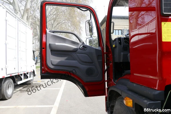 Foton Aumark CTS Dali Ge 190 hp 4X2(6 wheels) Single Row Flatbed Cargo Truck (China VI) Cab (1) | 86Trucks