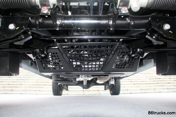 Fujian Qiteng M70L Basic Manual 91 hp 1.5L Van Chassis (1) | 86Trucks