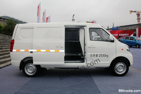 Fujian Qiteng M70L Basic Manual 91 hp 1.5L Van Body (2) | 86Trucks