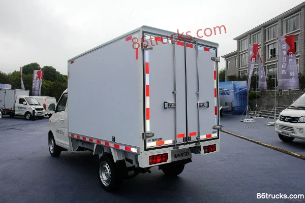 XINLONMA Qiteng N50 Comfort 1.5L 116hp 4X2(6 wheels) 2.7m Single Row Van Truck (China VI) Body (2) | 86Trucks