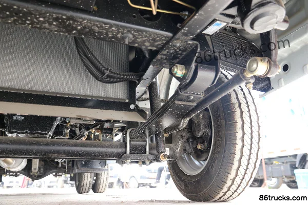 Kama Ruihang X1 2L CNG 122hp 4X2(6 wheels) Mengwo 5-speed 4.02m single-row panel van micro truck Chassis (3) | 86Trucks