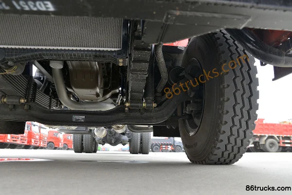 Sanhuan Shitong Haolong 270hp 6X4(10 wheels) truck-mounted crane (SANY Palfinger) Chassis (3) | 86Trucks