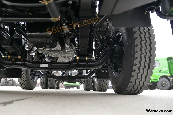 Sanhuan Shitong Haolong Comfort Edition 300hp 8X4(12 wheels) 6.5m Dump Truck (China VI) Chassis (3) | 86Trucks