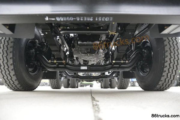 Sanhuan Shitong Haolong Comfort Edition 300hp 8X4(12 wheels) 6.5m Dump Truck (China VI) Chassis (1) | 86Trucks