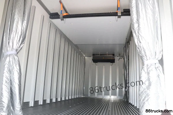 JAC Dewos Q9 Ice Doctor 220 ch 4X2(6 roues) 7,8 m camion frigorifique (China VI) (marque Hongchang Tianma) (groupe frigorifique Carrier) Car