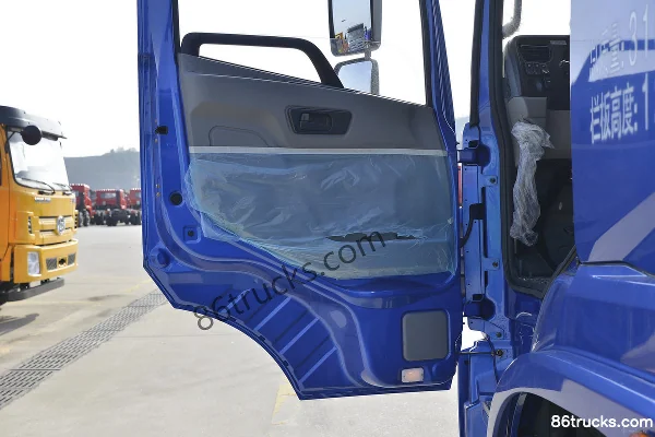 Sanhuan Shitong Haolong heavy truck 270 hp 8X4(12 wheels) 8 m dump truck Cab (2) | 86Trucks