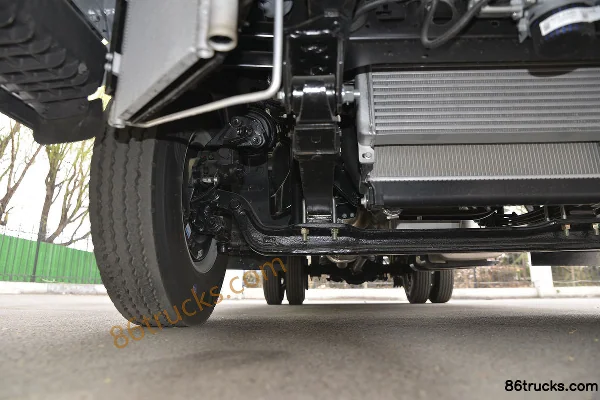JAC Shuailing E Medium Body 160 hp 4X2(6 wheels) 3.89m semi-row stake-side light truck (China VI) Chassis (2) | 86Trucks