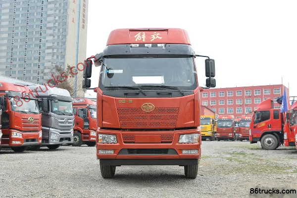 FAW Jiefang J6L Medium Truck Leading Edition 2.0 Green Pass 240hp 4X2(6 wheels) 6.75m barn-type cargo truck Exterior (2) | 86Trucks