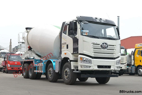 FAW Jiefang J6P 375hp 8X4(12 wheels) 7.86m³ concrete mixer truck (Lingyu brand) Exterior