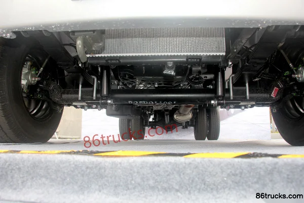 XINLONGMA Qiteng N60 Standard 1.5L 116 hp 4X2(6 wheels) 3.22m Single Row Van Mini Truck (China VI) Chassis (1) | 86Trucks