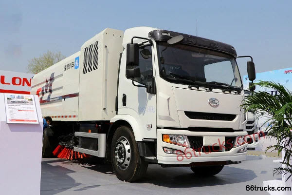 FULONGMA FULONGMA Yuejin chassis sweeper truck
