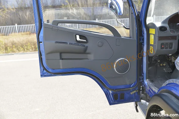 Kama HK8 Fuyunlai 110hp 4X2(6 wheels) 4.16m Dump Truck (China VI) Cab (2) | 86Trucks