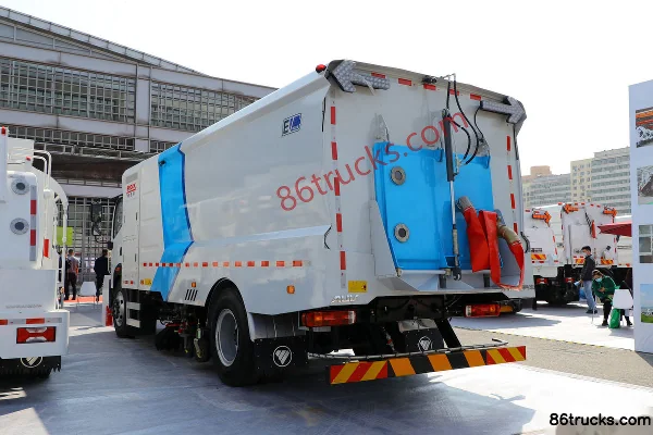 Foton Auhang 4X2(6 wheels) pure electric washing-sweeping truck (Proloco) Exterior (3) | 86Trucks
