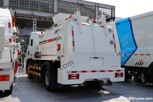 Yuejin EC500 4X2(6 roues) camion benne à déchets alimentaires électrique pur (Proloco) Extérieur (3) | 86Trucks