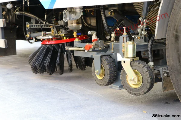 Foton Auhang 4X2(6 wheels) pure electric washing-sweeping truck (Proloco) Chassis (1) | 86Trucks