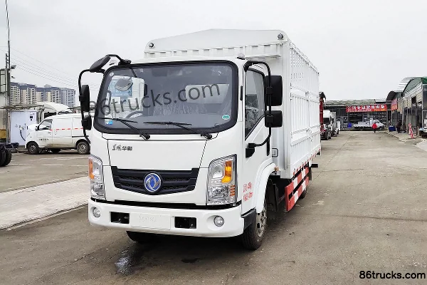 Dongfeng T17 4.5T 4.15m single-row pure electric stake-side light truck 80.06kWh 4X2(6 wheels) Exterior (3) | 86Trucks