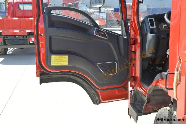 SHACMAN Commercial Vehicle Xuande X9 Standard Load Edition 156 hp 4X2(6 wheels) 4.18 m single-row flatbed light truck Cab (2) | 86Trucks