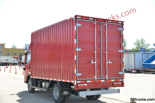 Hyundai Commercial Vehicle Hongtu 300 143hp 4X2(6 wheels) 4.18m Single Row Van Light Truck (CHM5043XXYZDB33V) Body (3) | 86Trucks