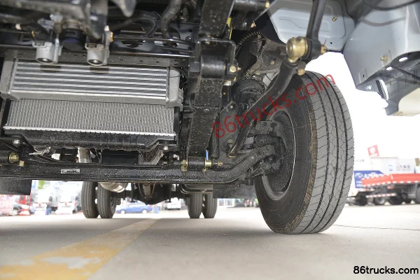 Feidi A3 série 150 ch 4X2(6 roues) camion plateau 3,85 m cabine approfondie Châssis (3) | 86Trucks