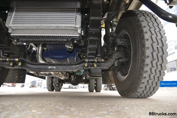 Feidi V3 series 190 hp 4X2(6 wheels) green sprinkler truck (China VI) Chassis (3) | 86Trucks