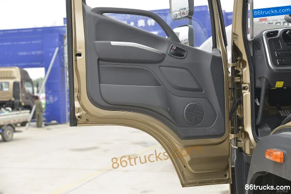 Foton Aoling Grand Bee Home Edition 245 ch 4X2(6 roues) 9,78 m camion porteur fourgon cabine avancée (China VI) (2) | 86Trucks