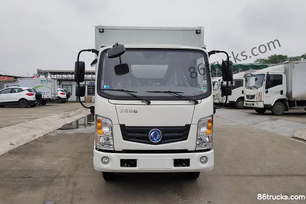Dongfeng T17 4.5T 4.1m single-row pure electric van light truck 80.06kWh 4X2(6 wheels) Exterior (2) | 86Trucks