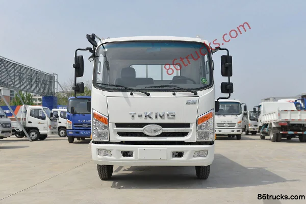Tangjun Ouling T3 Series 110hp 4X2(6 wheels) 3.88m Half Row Flatbed Light Truck Exterior (2) | 86Trucks