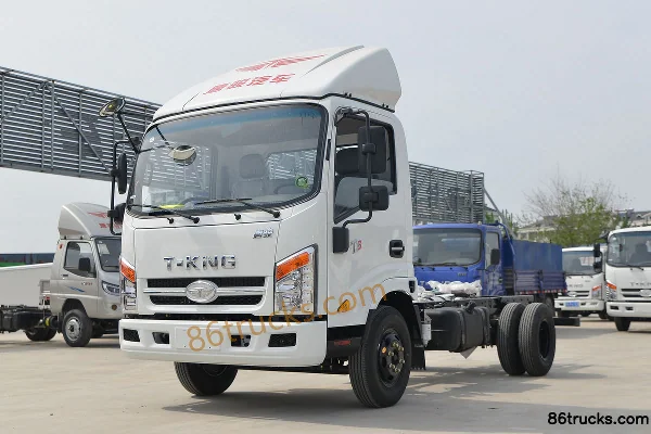Tangjun Ouling T3 Series 116hp 4X2(6 wheels) 4.15m single-row stake truck light truck Exterior (3) | 86Trucks