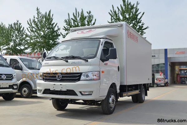 Dongfeng Xiaobawang W17 102 hp 4X2(6 wheels) 3.51m single-row van mini truck Exterior (3) | 86Trucks