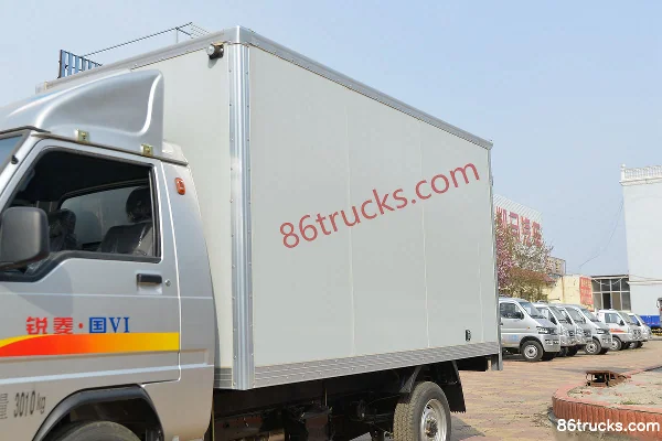 Kama Ruiling 1.3L 91hp 4X2(6 wheels) Gasoline 3.15m Single Row Van Mini Truck (China VI) Body (1) | 86Trucks