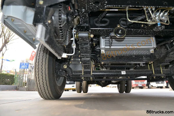 Kama K3 Jinyunka High-end 102 hp 4X2(6 wheels) 3.48m single-row flatbed light truck (air brake) Chassis (2) | 86Trucks