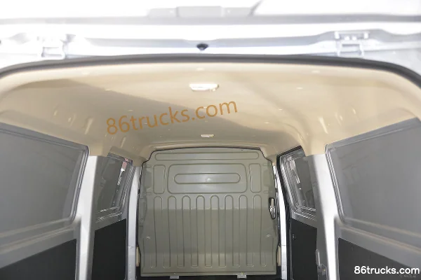 Changan véhicules légers Ruixing M80 2019 confort 116 ch 2 places 1,5L essence toit plat portes battantes fourgon fermé (China VI) Caisse (3