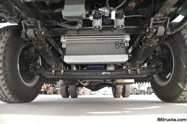 Tangjun Ouling Xiaojingang Underground Garage Version 110hp 4X2(6 wheels) 3.02m Dump Truck Chassis (1) | 86Trucks