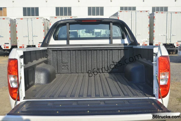 JMC Yuhu 7 2020 Model 2.0T diesel 142hp automatic two-wheel drive long-wheelbase double-row pickup truck Body (4) | 86Trucks
