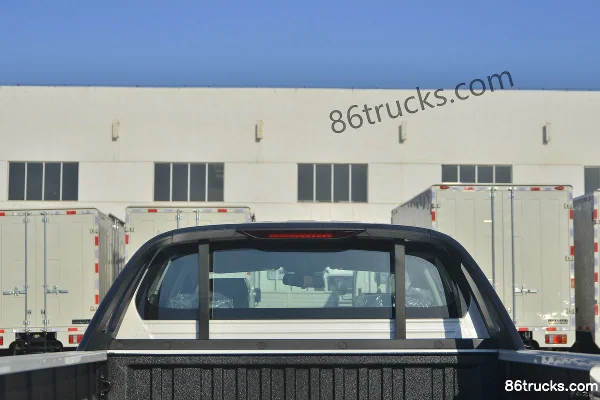 JMC Yuhu 7 2020 Model 2.0T diesel 142hp automatic two-wheel drive long-wheelbase double-row pickup truck Body (2) | 86Trucks